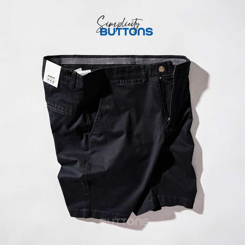 Quần Short Kaki BUTTONS Màu Kem Đen Form Dáng Regular Vải Kaki Mềm Mịn Mát