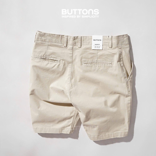 Quần Short Kaki BUTTONS Màu Kem Nhạt Form Dáng Regular Vải Kaki Mềm Mịn Mát